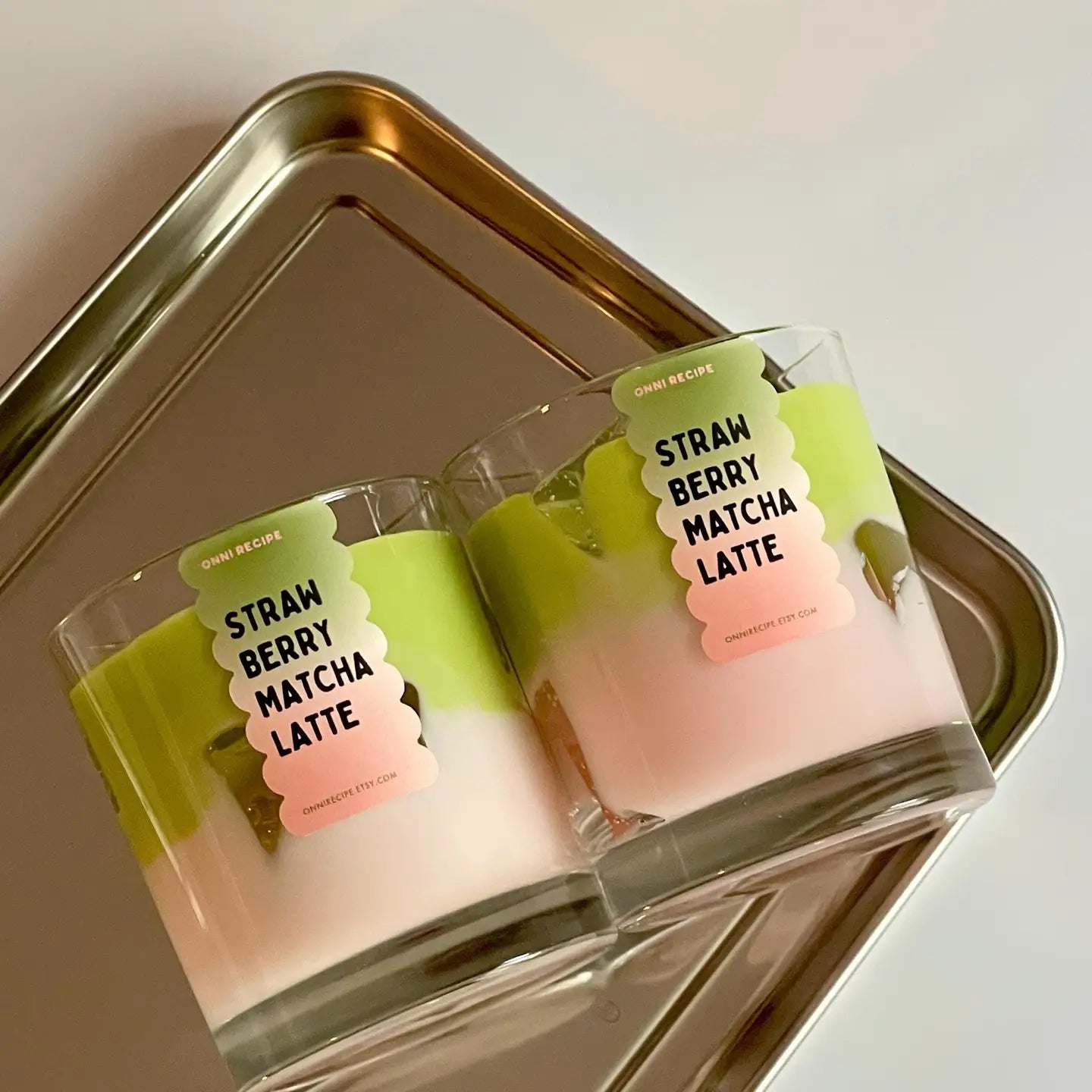 Свещ Strawberry Matcha Latte