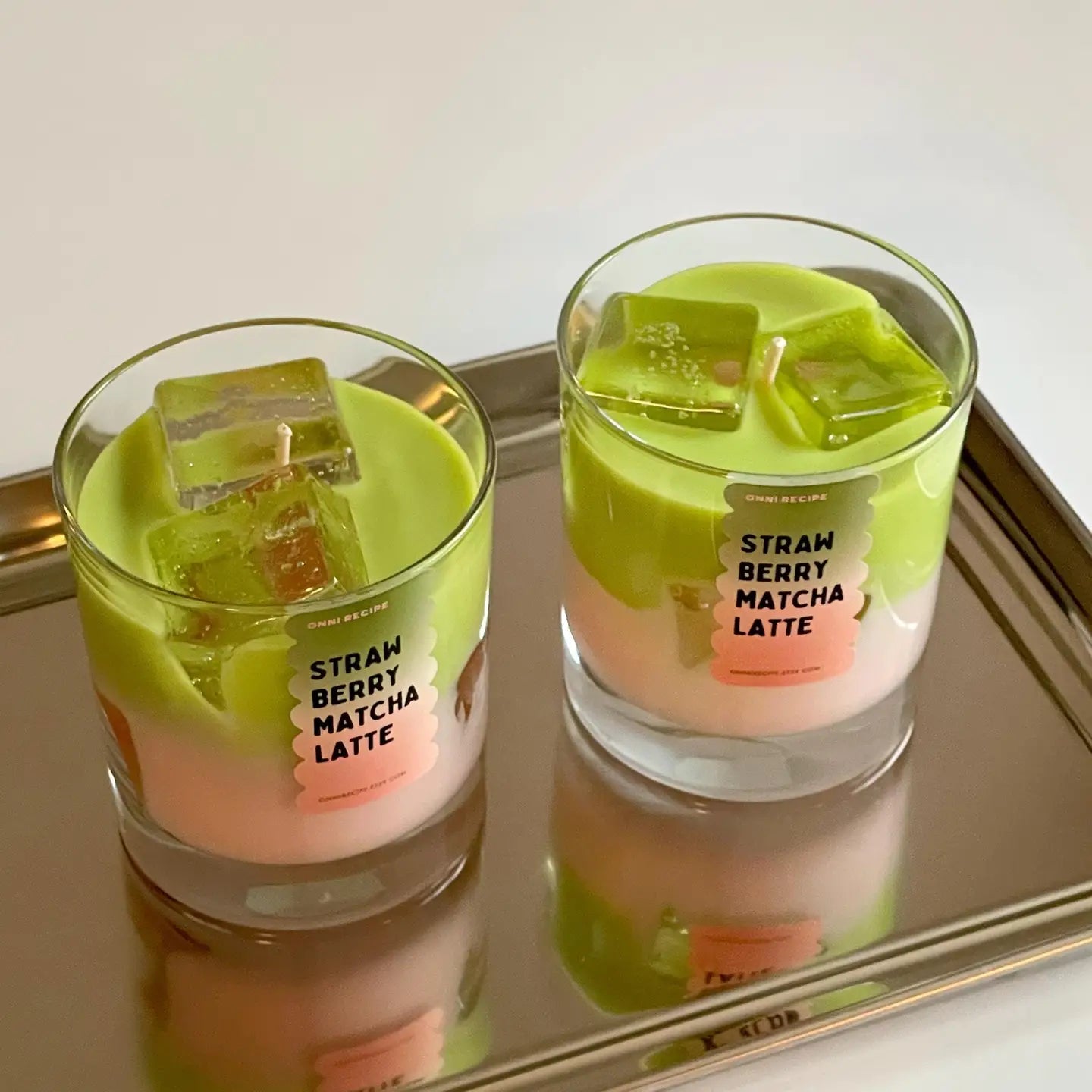 Свещ Strawberry Matcha Latte